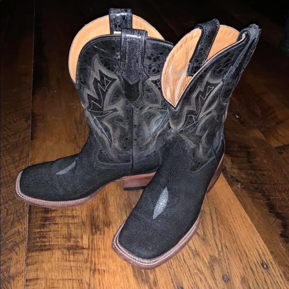 Stetson Authentic Men’s stingray cowboy boots